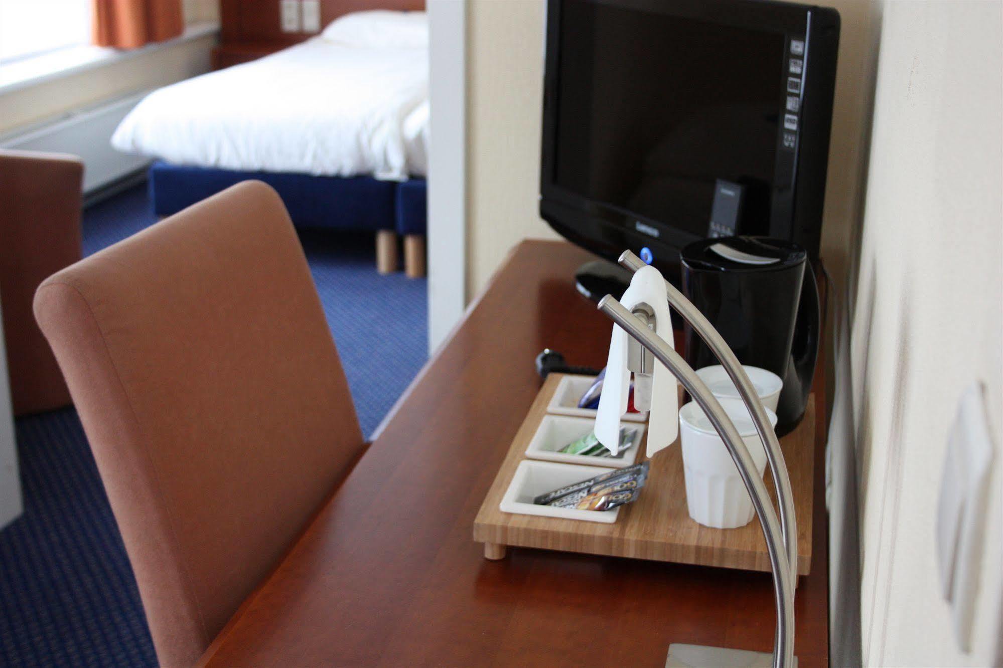 Hotel Royal Zelzate Bagian luar foto
